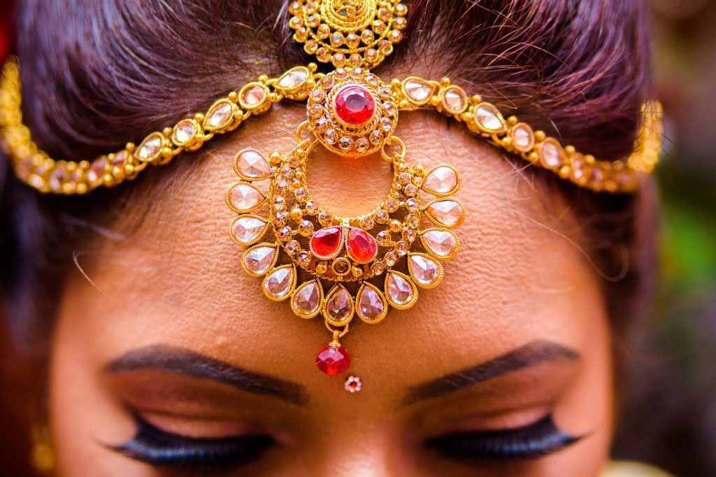 What Do Indian Bangles Represent?