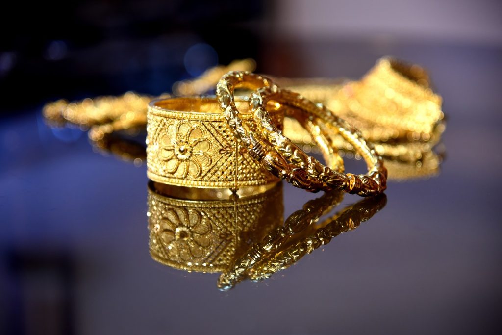 What Do Indian Bangles Represent?