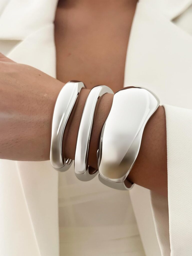 3Pcs Chunky Gold Bangles Bracelets for Women, Spring Hinged Big Stackable Bangles Set, Trendy Cuff Bracelet Stack Fashion Jewelry Gifts 3Pcs Chunky Gold Bangles Bracelets for Women, Spring Hinged Big Stackable Bangles Set, Trendy Cuff Bracelet Stack Fashion Jewelry Gifts