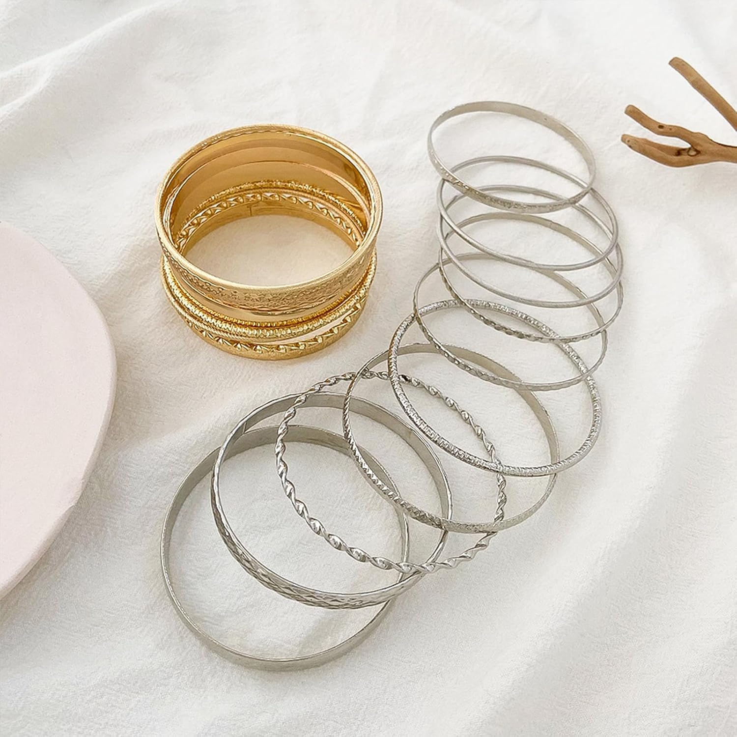 IFKM Gold Boho Bangle Bracelet Set review overview