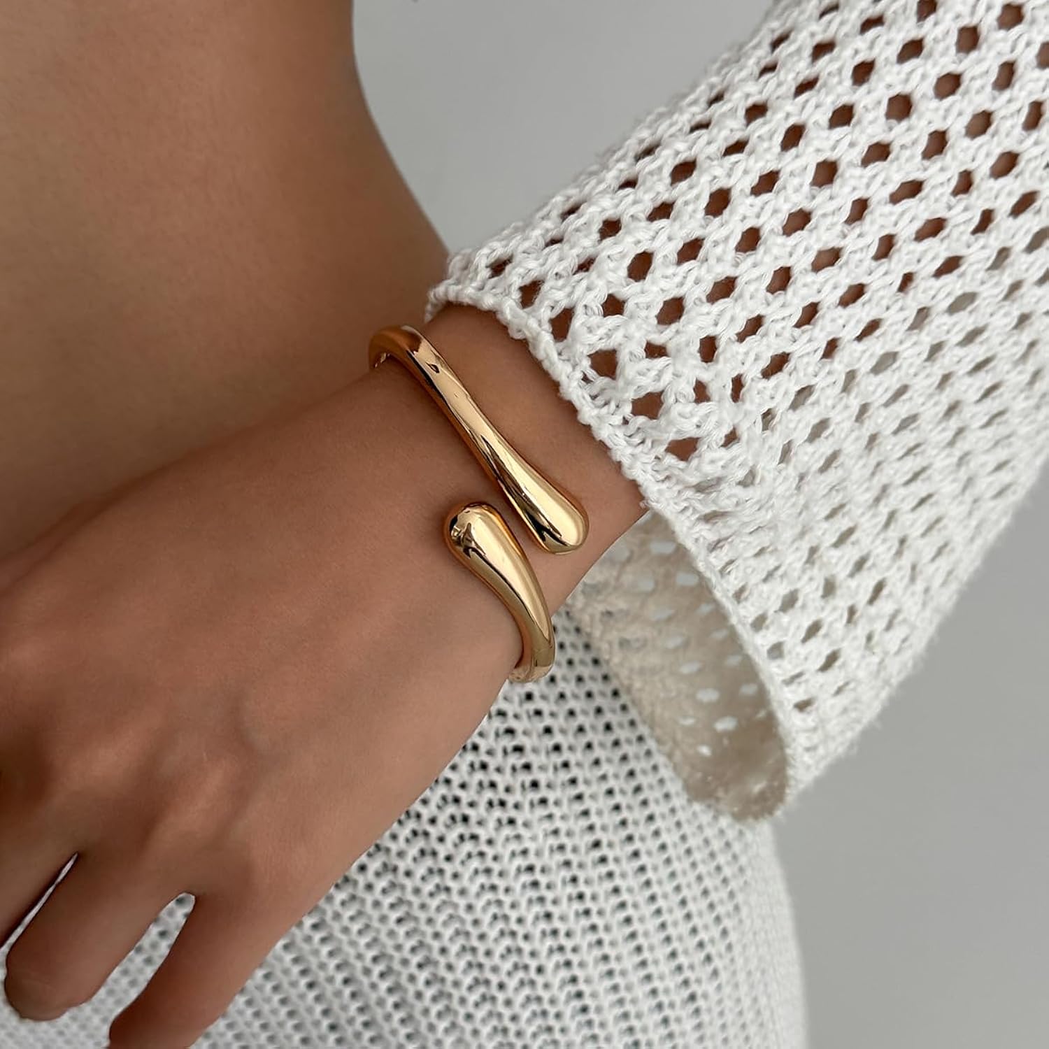 Dodder Chunky Gold Bangle Set review essentials