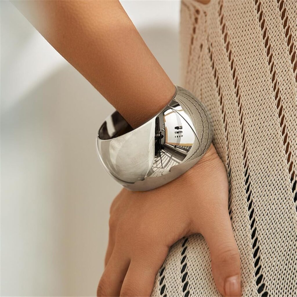 Extra chunky bangle bracelet review visual