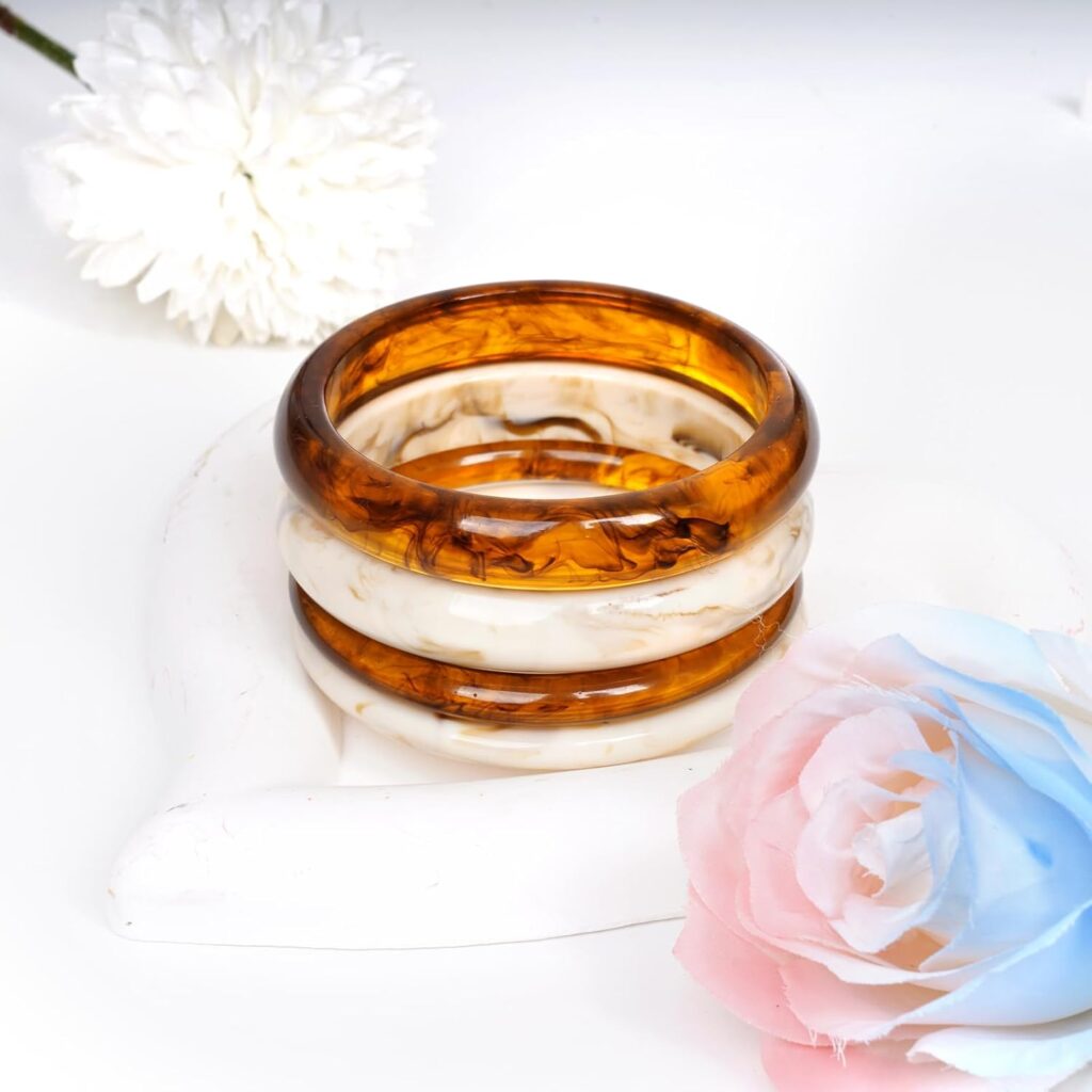 HOVEOX Acrylic Bangles Chunky Bracelets for Women Resin Bangles Bracelets for Women Resin Jewelry Acrylic Jewelry for Large Wrists Hoveox acrylic bangles chunky bracelets for women review illustration