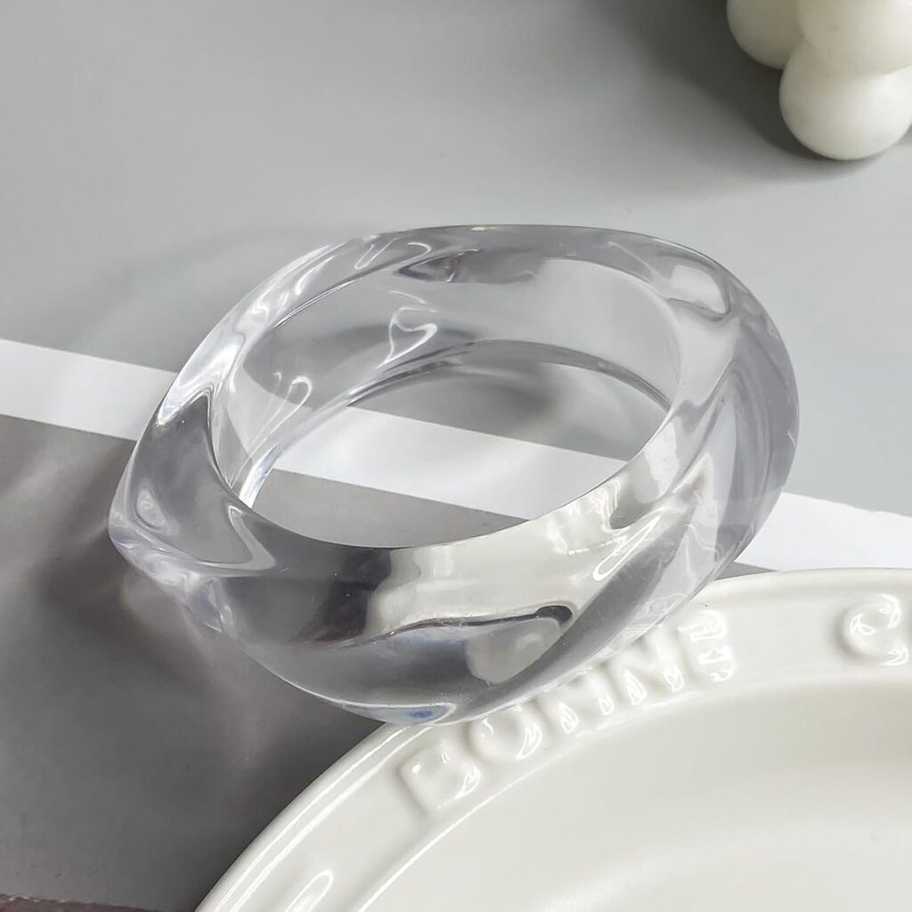 Caiyao acrylic resin bangle bracelet review illustration